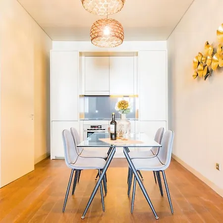 Casa Com Alma Portuguesa @ Location Cais Do Sodre Apartment Lisbon